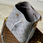 Louis Vuitton Neonoe BB M12749 Gray
